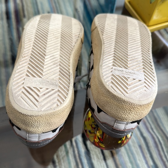 Saint Laurent Paris Court Classic White Leather Silver Star Sneakers - Picture 6 of 11